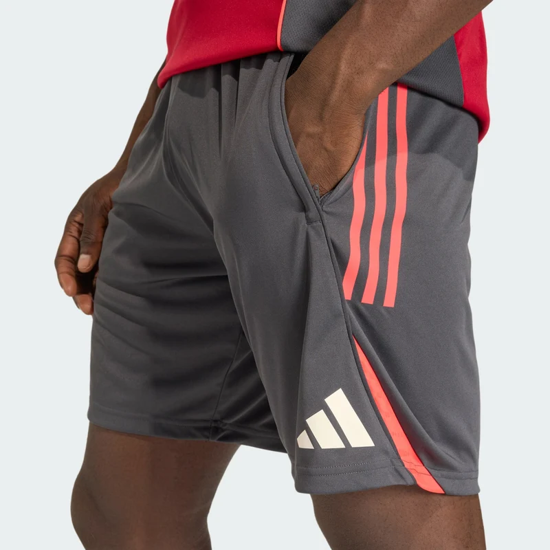 adidas Men Short d’entraînement Liverpool FC Tiro 25 Competi