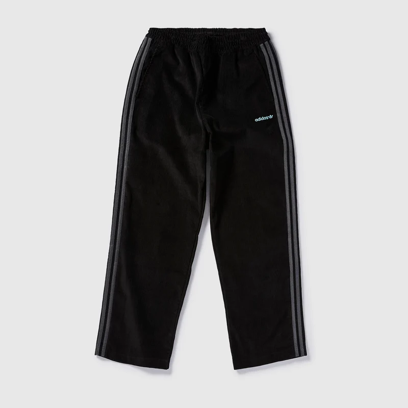 Pantalon en velours côtelé adidas Originals