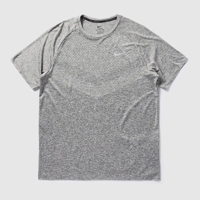 T-Shirt Nike Stride Dri-FIT ADV
