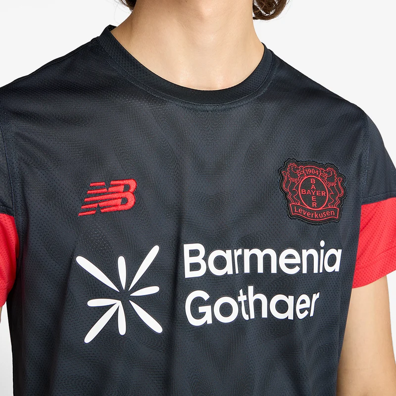 Maillot Pré-Match New Balance Bayer Leverkusen 25/26 MC