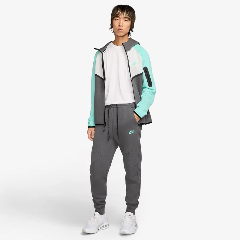 Pantalon de Survêtement Nike Sportswear Tech Fleece