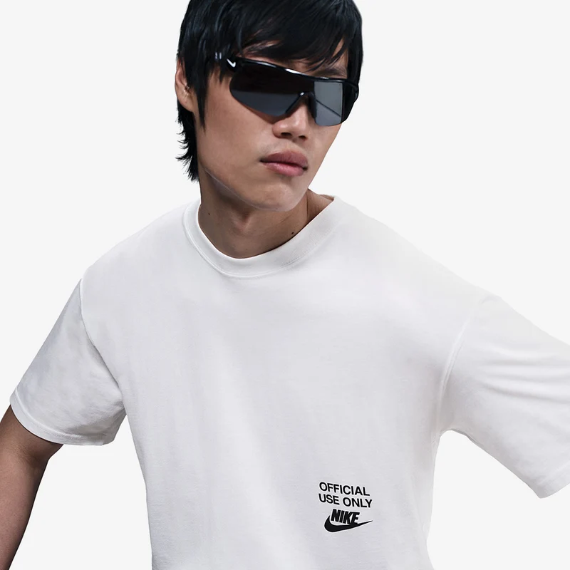 Nike T