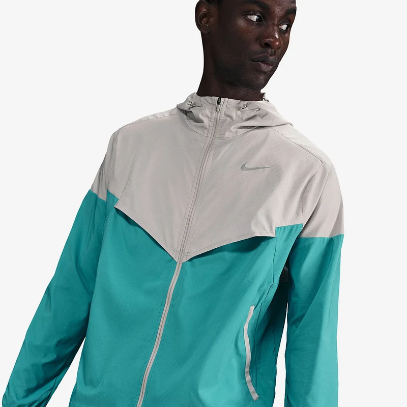 Veste Nike Impossibly Light Windrunner