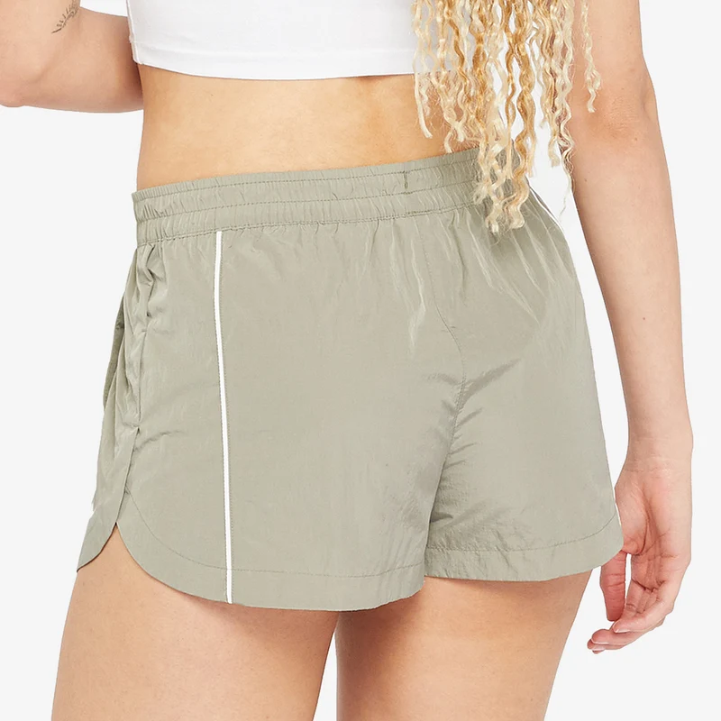 Nike Sportswear Womens Windrunner Mid-Rise 2" Woven Shorts