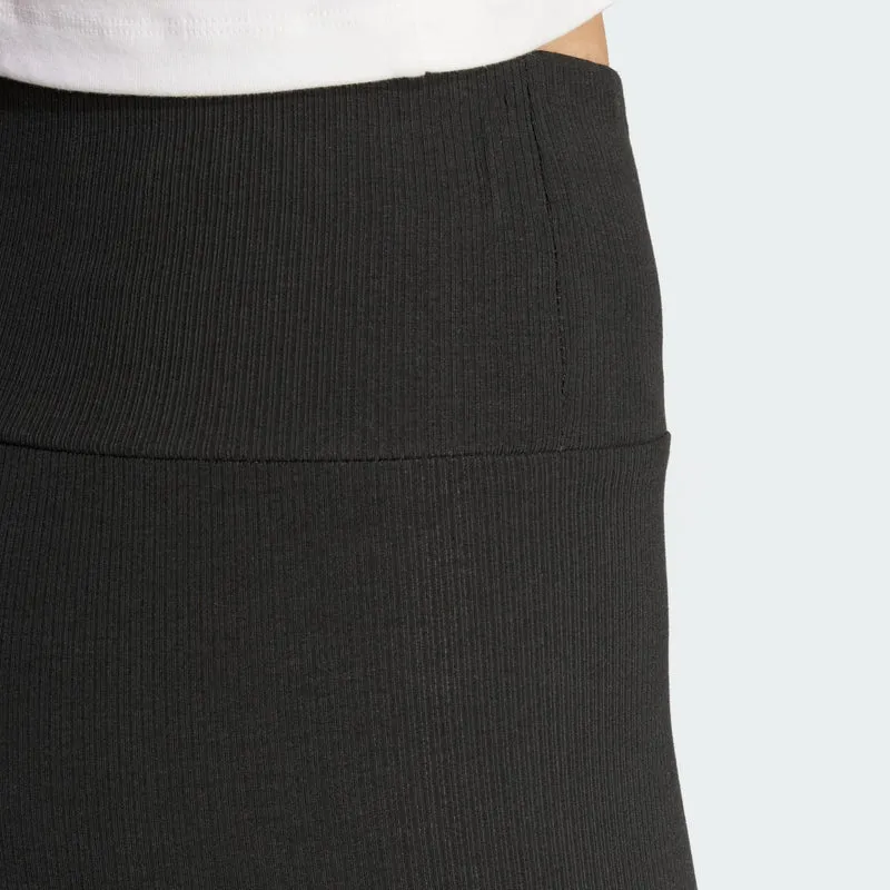 adidas Originals Women Short côtelé Essentials