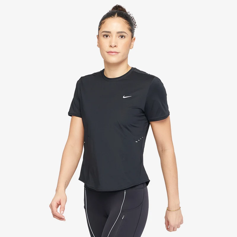 T-Shirt Nike Dri-FIT Swift pour Femme