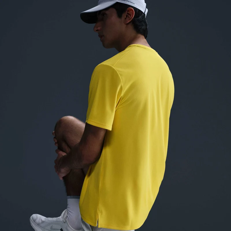 Nike Haut de running Dri