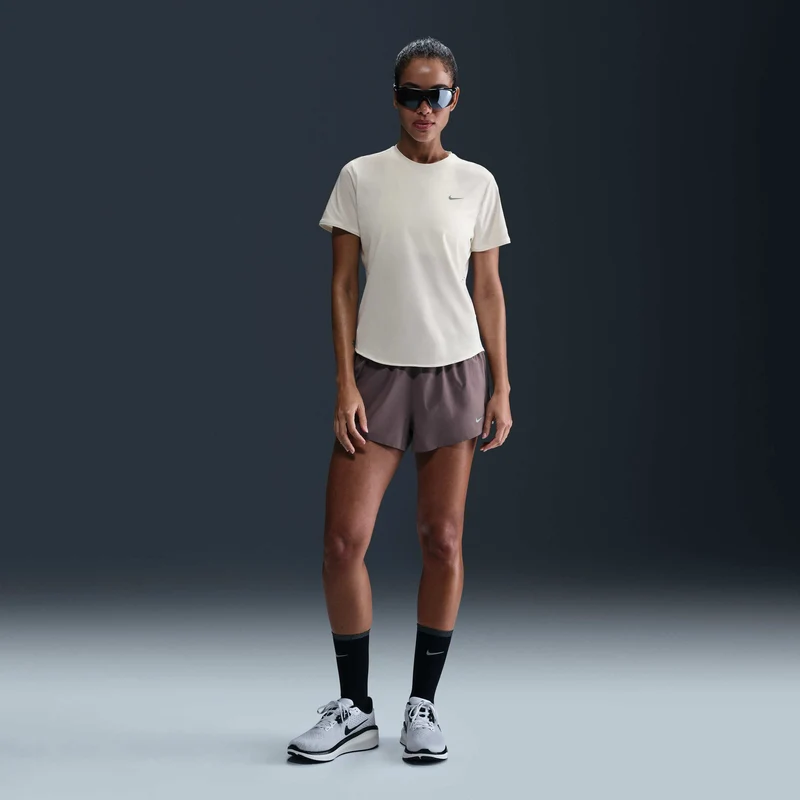 Nike Haut de running à manches courtes Dri