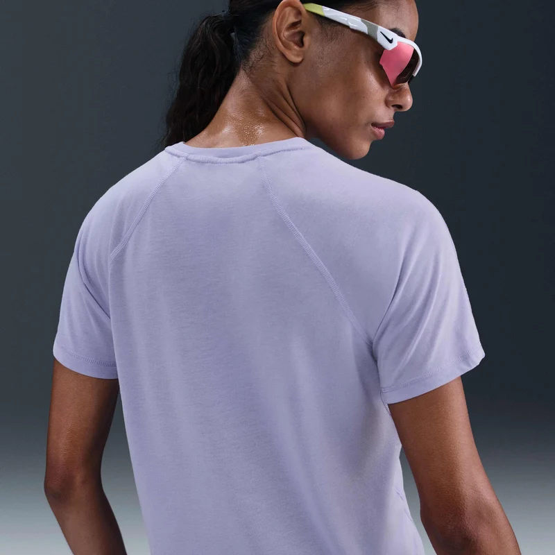 Nike Haut de running à manches courtes Dri