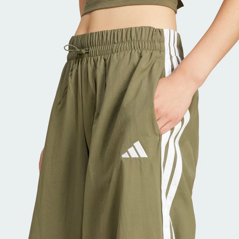 adidas Womens Essentials 3