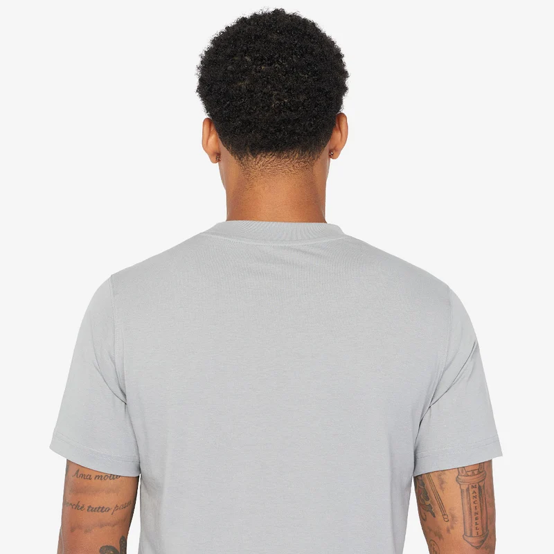 T-Shirt New Balance Poster