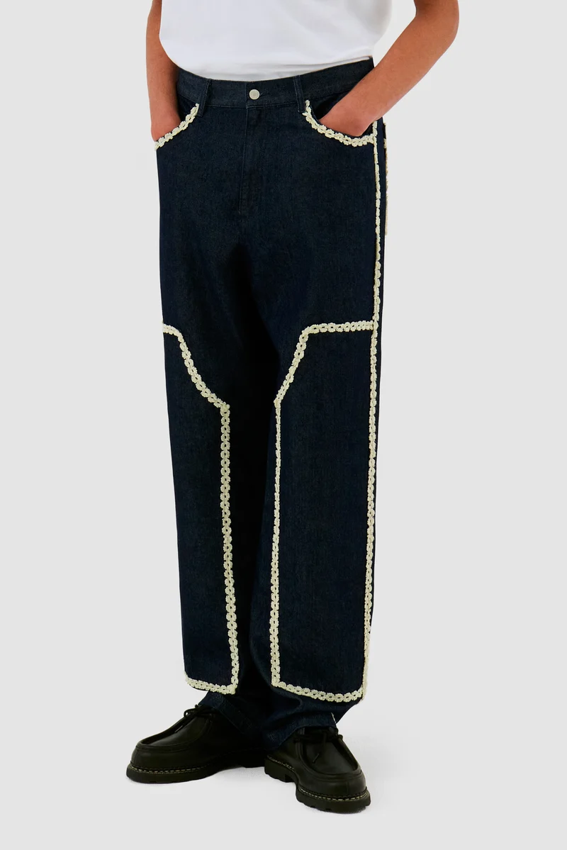 Pantalon en denim à bordures fleuries - Dark Wash