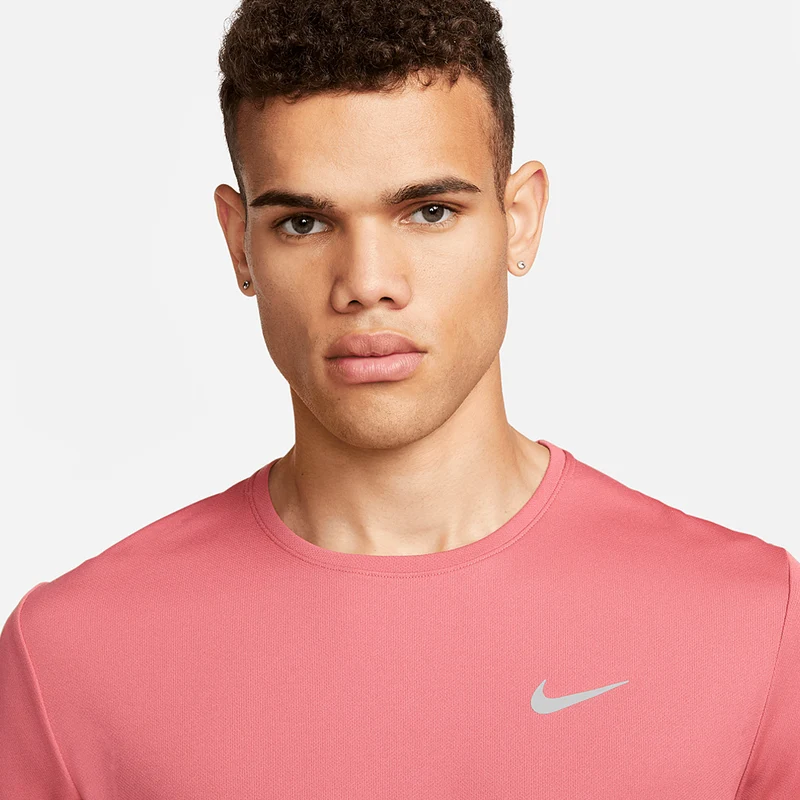 T-Shirt Nike Dri-FIT UV Miler