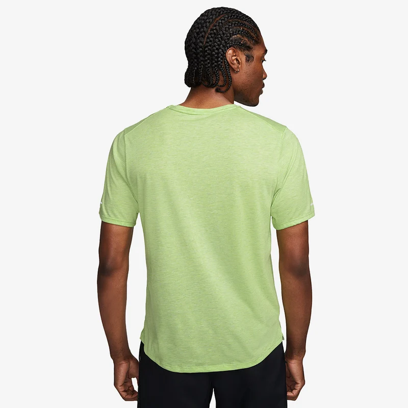 Haut Nike Dri-Fit Run Division Running