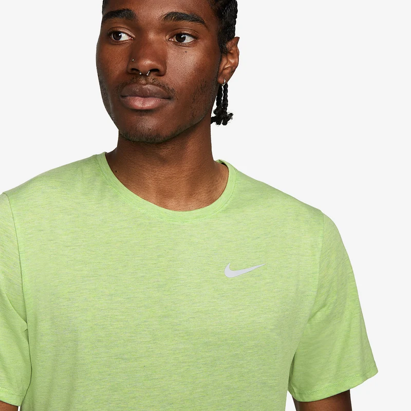 Haut Nike Dri-Fit Run Division Running
