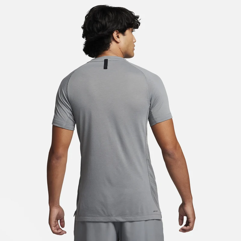 Nike Haut de fitness à manches courtes Dri