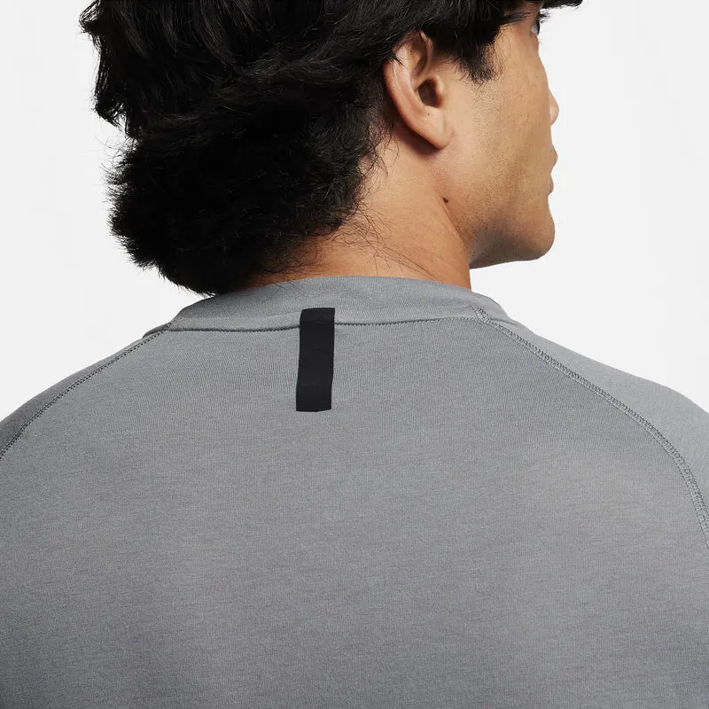 Nike Haut de fitness à manches courtes Dri