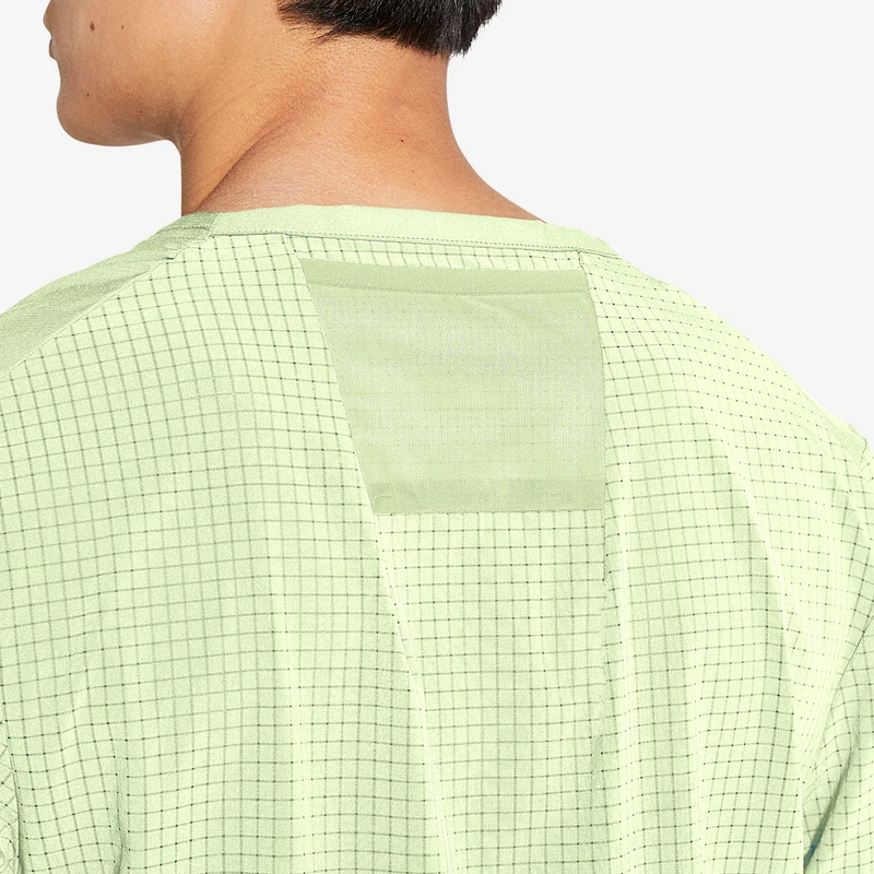 Ã‚Â Nike Dri-FIT Trail Rise 365 T-Shirt