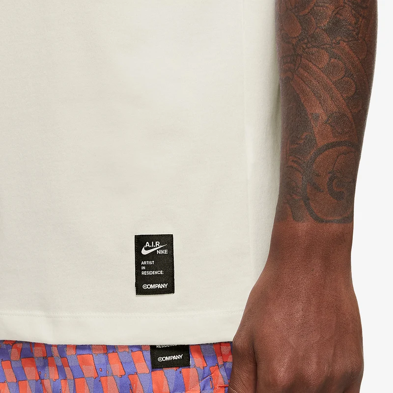 Nike Dri-FIT A.I.R. Tee