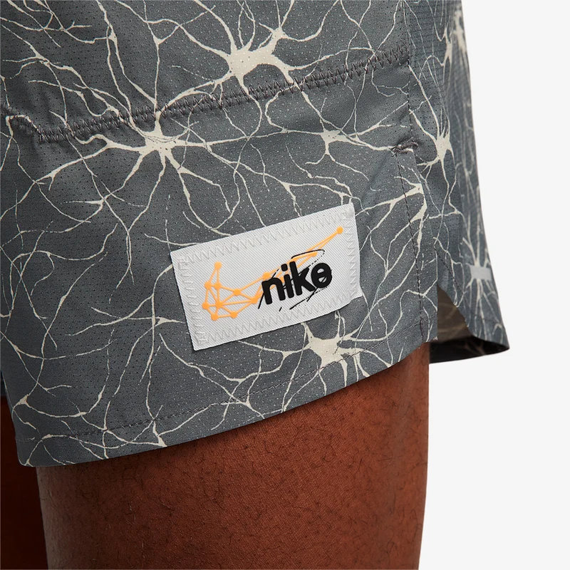 Short Nike Stride D.Y.E. Running 18cm