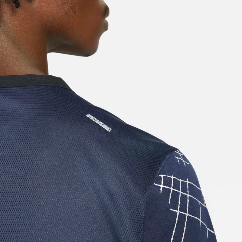 Haut Nike Dri-FIT Run Division Rise 365