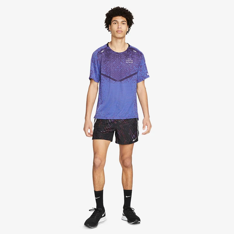 Nike Dri-FIT ADV Run Division Techknit T-Shirt