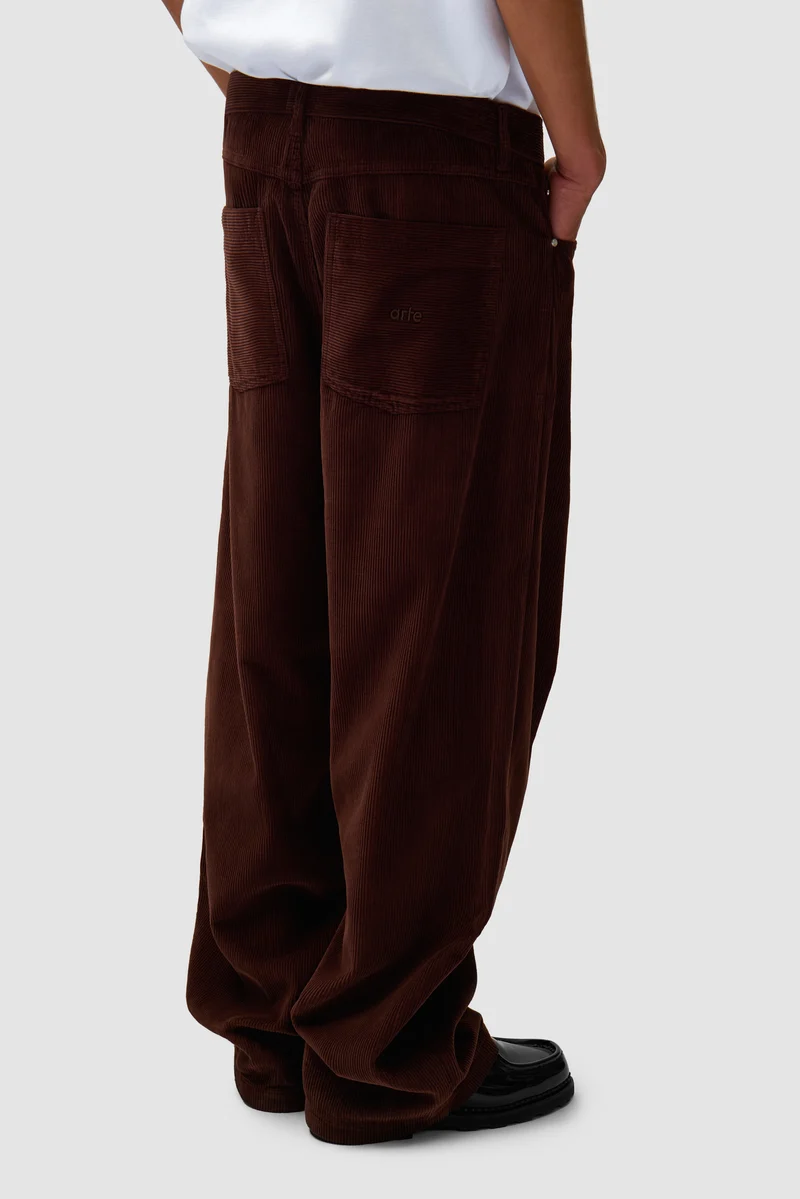 Pantalon en velours côtelé - Marron