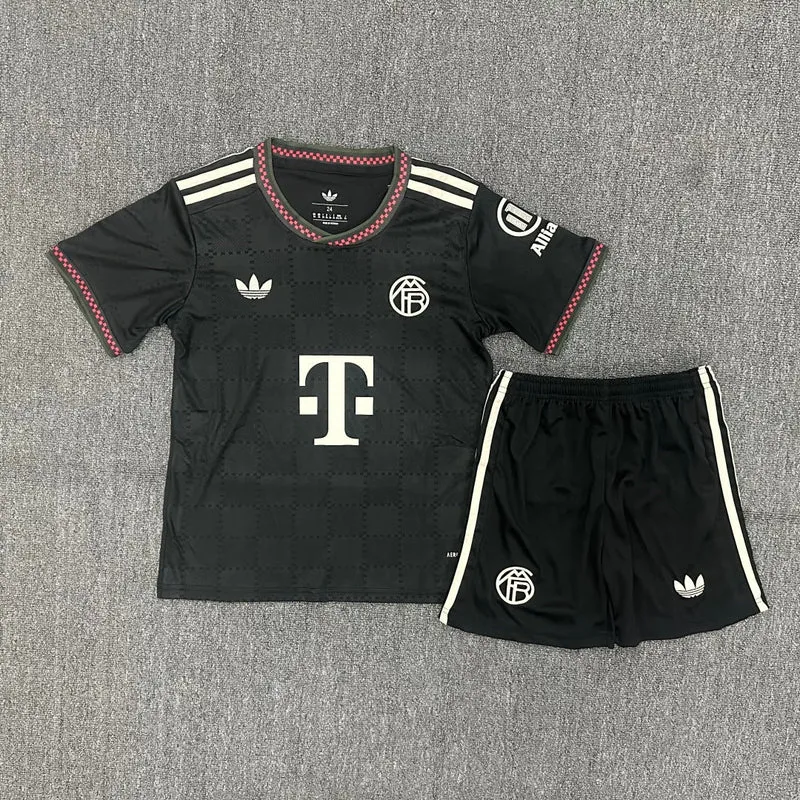 25/26 Ensemble Enfant Bayern Munich Extérieur