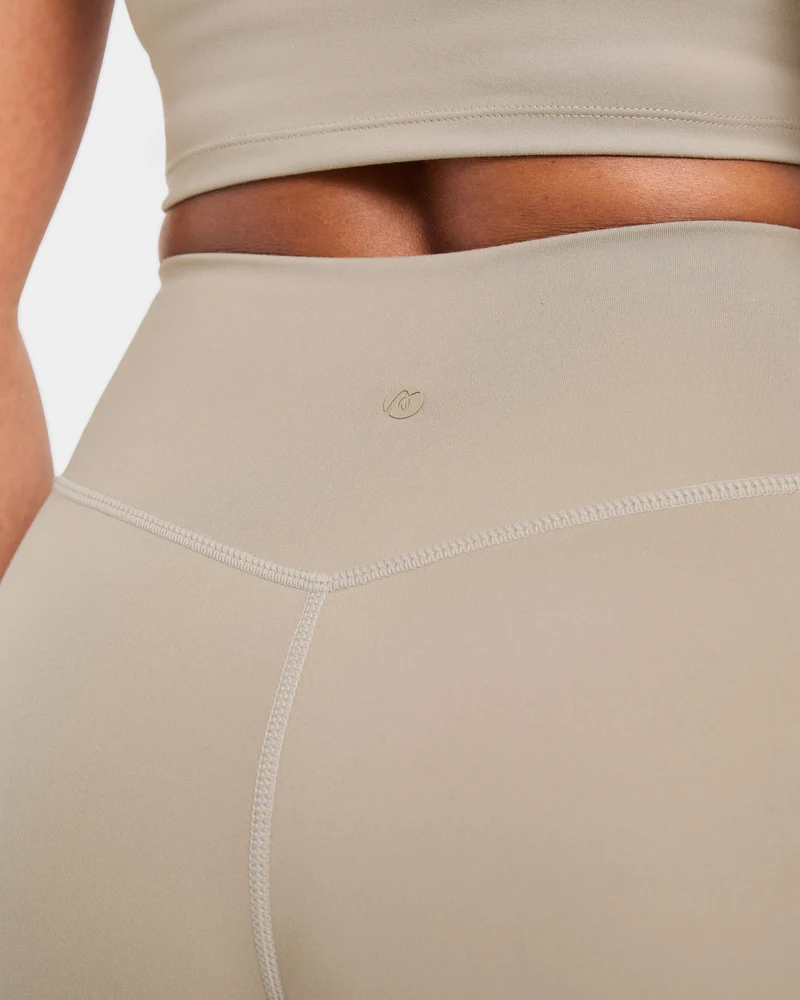 Staple Shorts - Muted Taupe