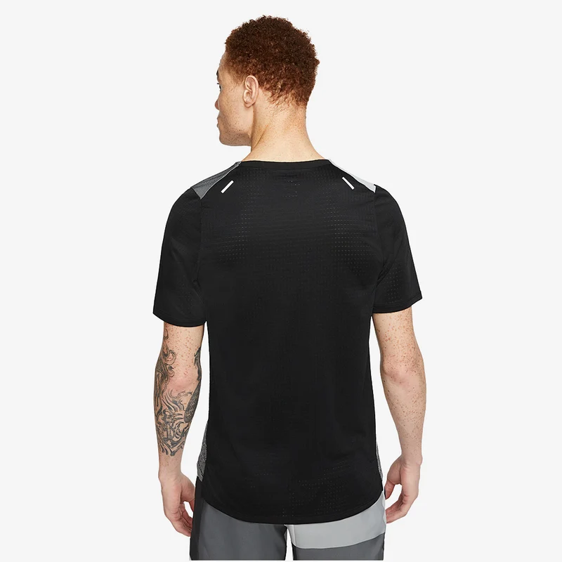 Nike Rise 365 Future Fast T-Shirt