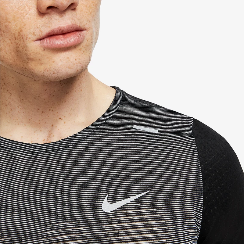 Nike Rise 365 Future Fast T-Shirt