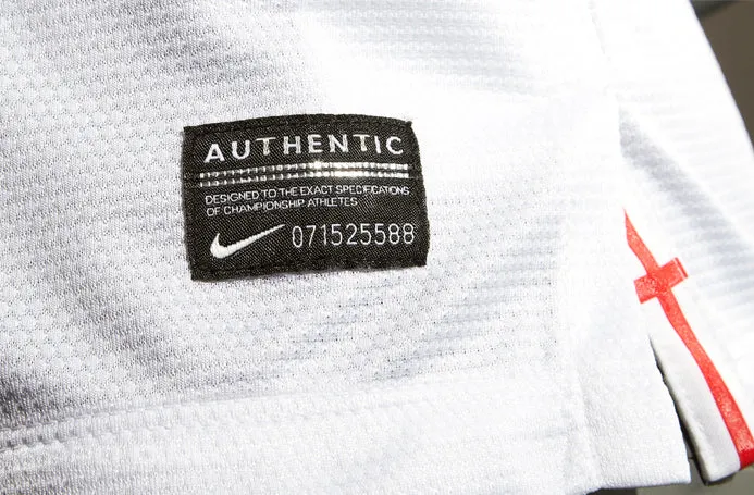 Nike Angleterre 2013 Domicile Manche Courte