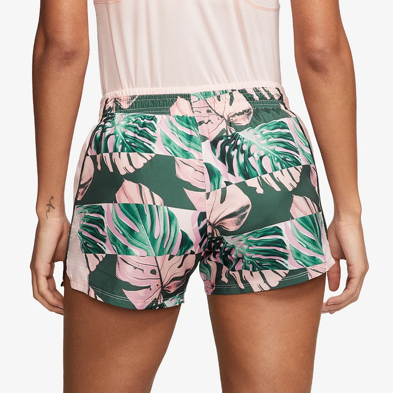 Nike Womens 10K Runaway Short
