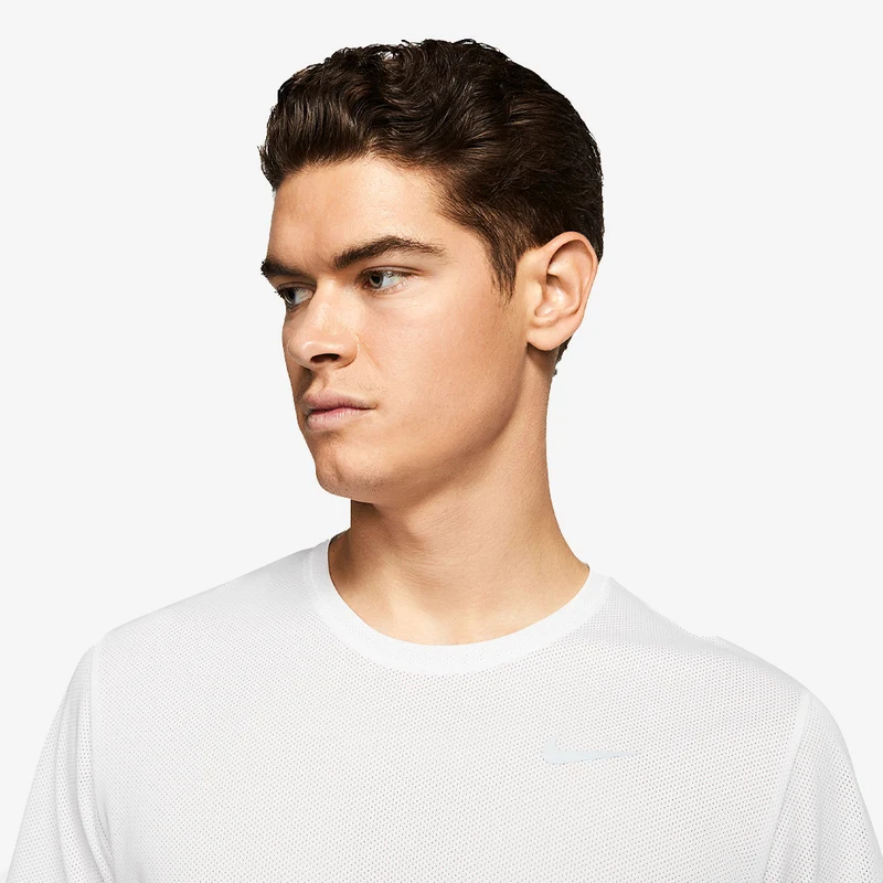 Nike Breathe T-Shirt