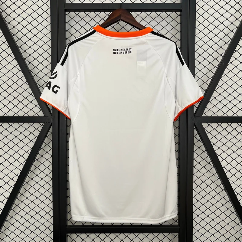 Maillot Domicile Eintracht Francfort 2025/26