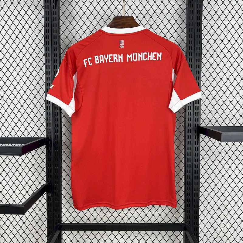 Maillot Domicile Bayern Munich 2025/26