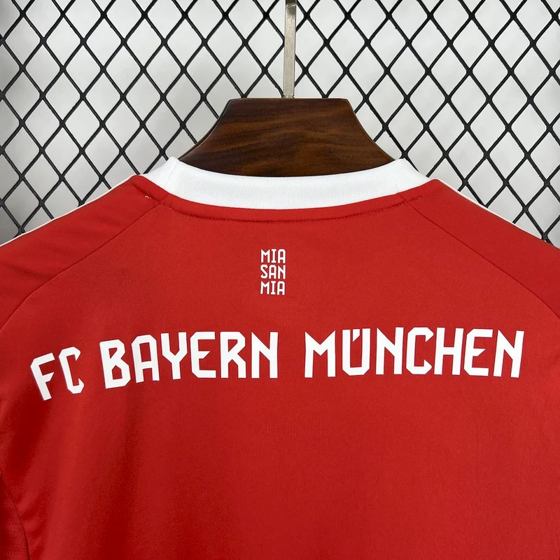 Maillot Domicile Bayern Munich 2025/26