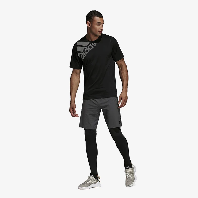 T-shirt adidas FreeLift Sport Graphic