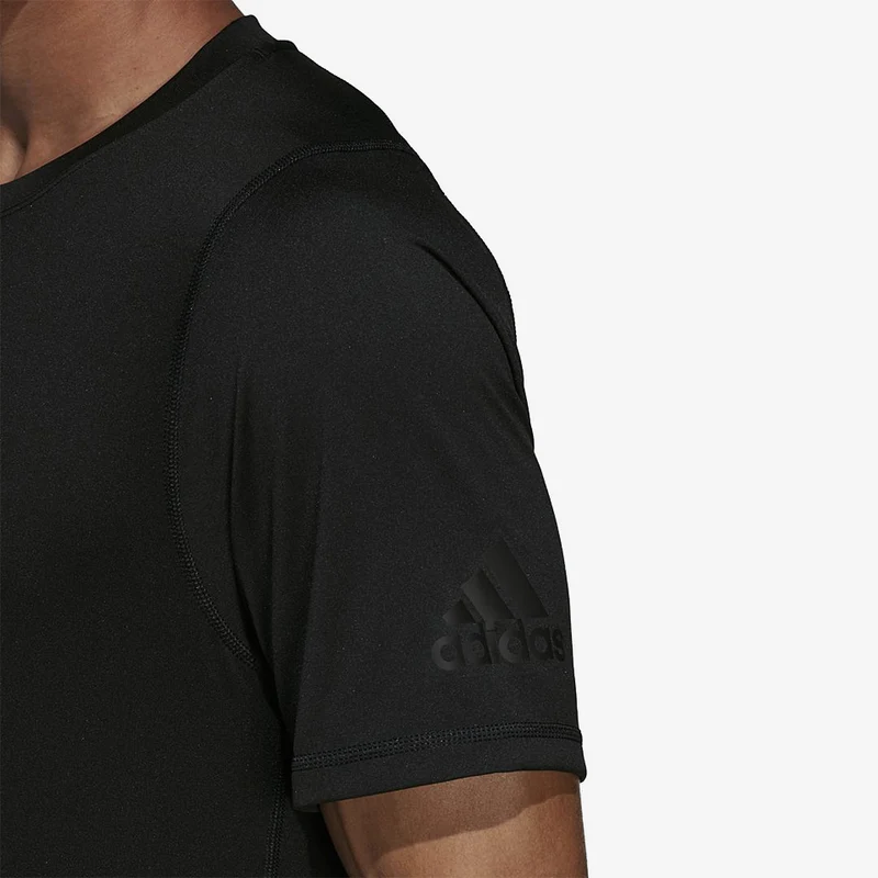 T-shirt adidas FreeLift Sport Graphic