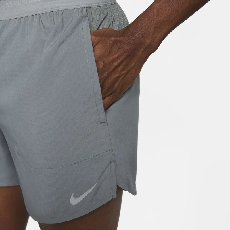 Short Nike Dri-FIT Stride Slip Intégré 12,7 cm
