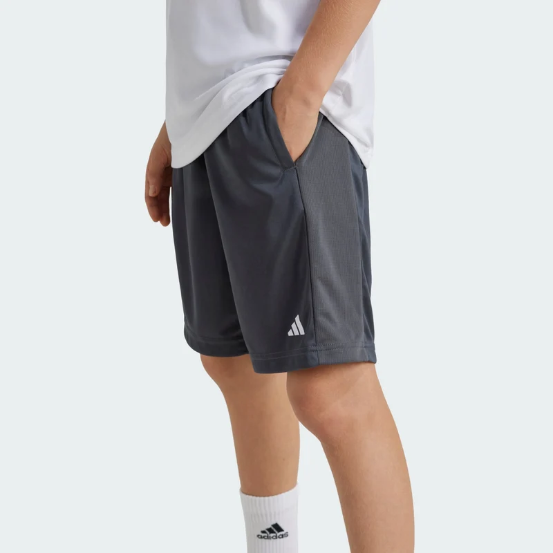 adidas Kids Short à logo coupe standard Train Essentials Enf