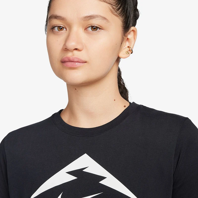 T-Shirt Nike Trail SS pour Femme