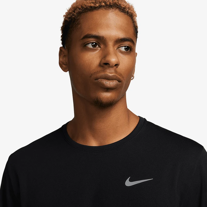 T-Shirt Nike Dri-FIT Miler UV