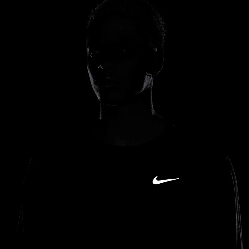 T-Shirt Nike Dri-FIT Miler UV