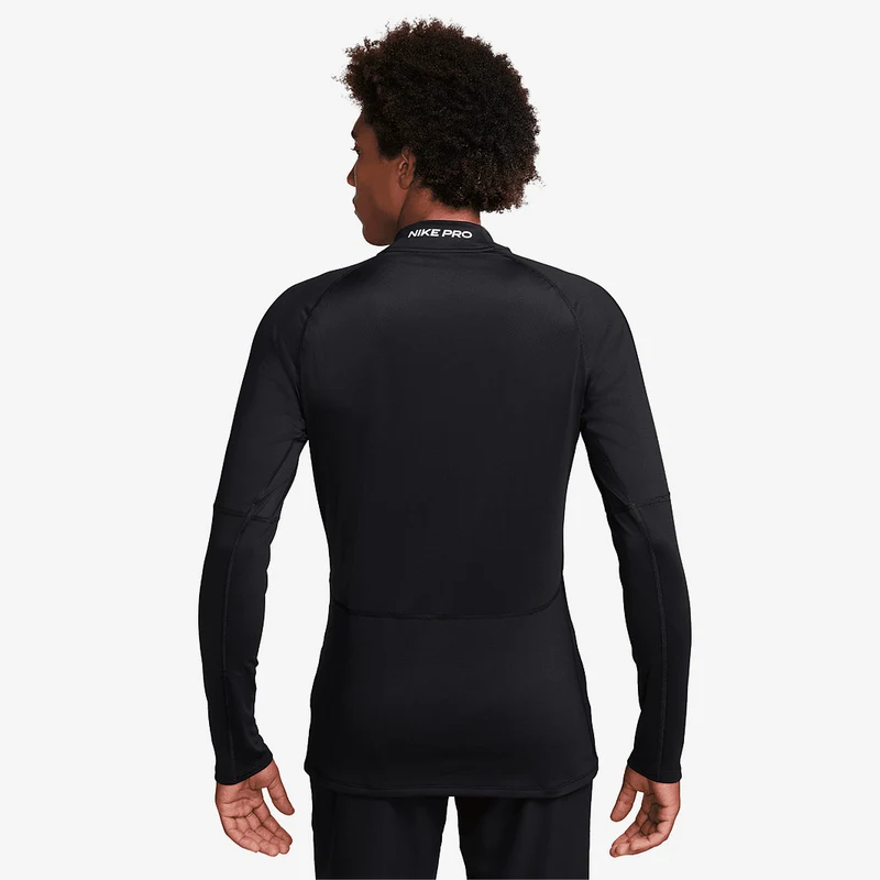 Nike Haut de fitness chaud à col montant et manches longues
