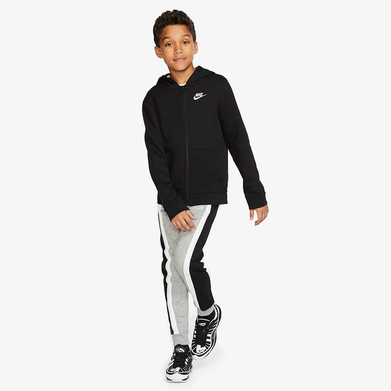 Nike Sportswear Older Kids Zip Up Club Hoodie (8-15Y)
