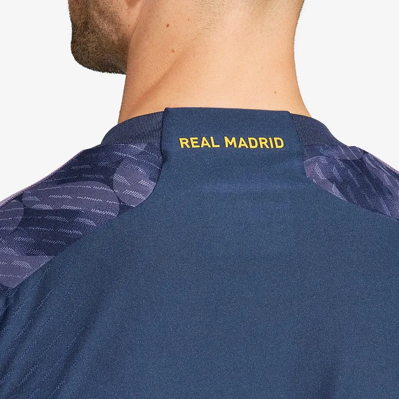adidas Men Maillot Extérieur Real Madrid 23/24 Authentique