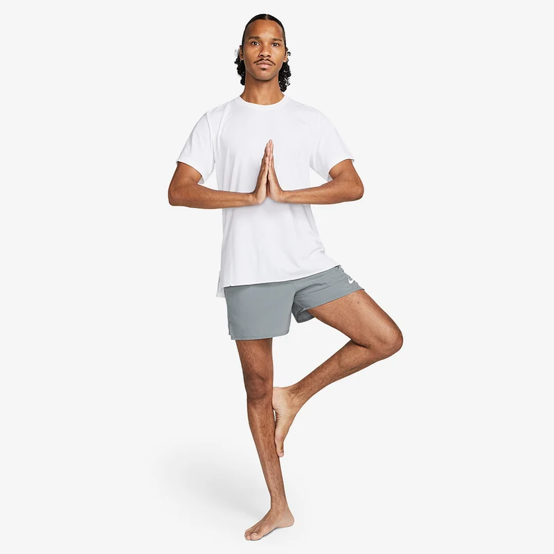 Nike Dri-FIT Challenger Brief-Lined 5 Inch Shorts