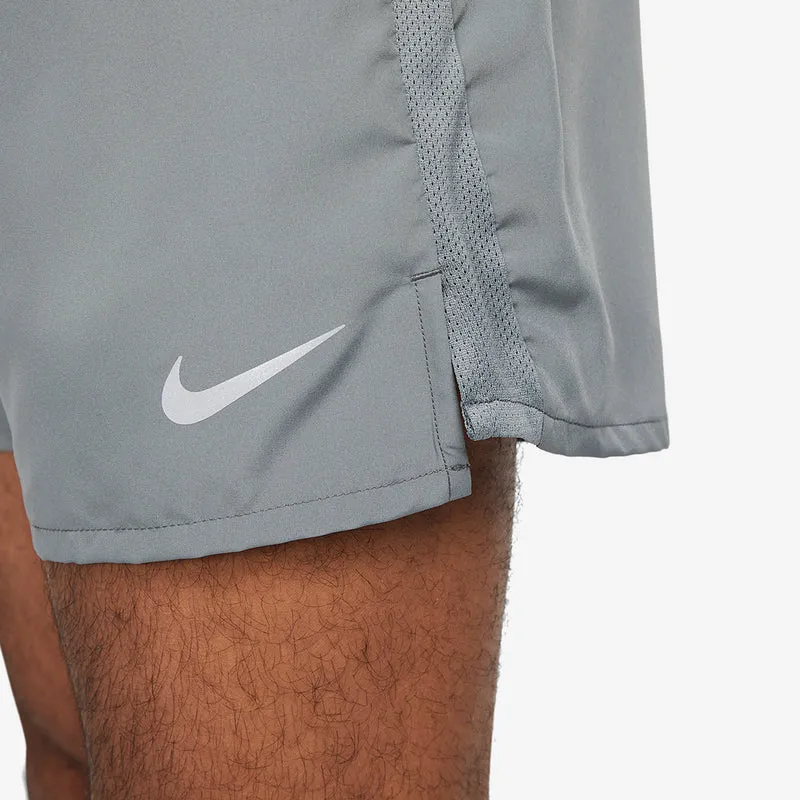 Nike Dri-FIT Challenger Brief-Lined 5 Inch Shorts