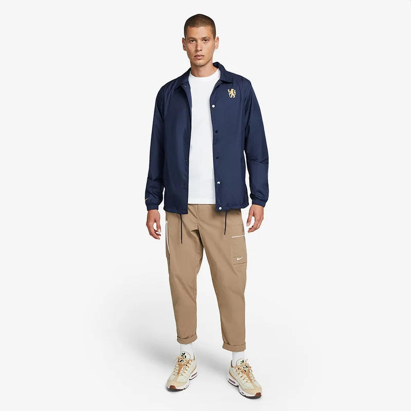 Nike Chelsea 21/22 Coach Shield Jacket